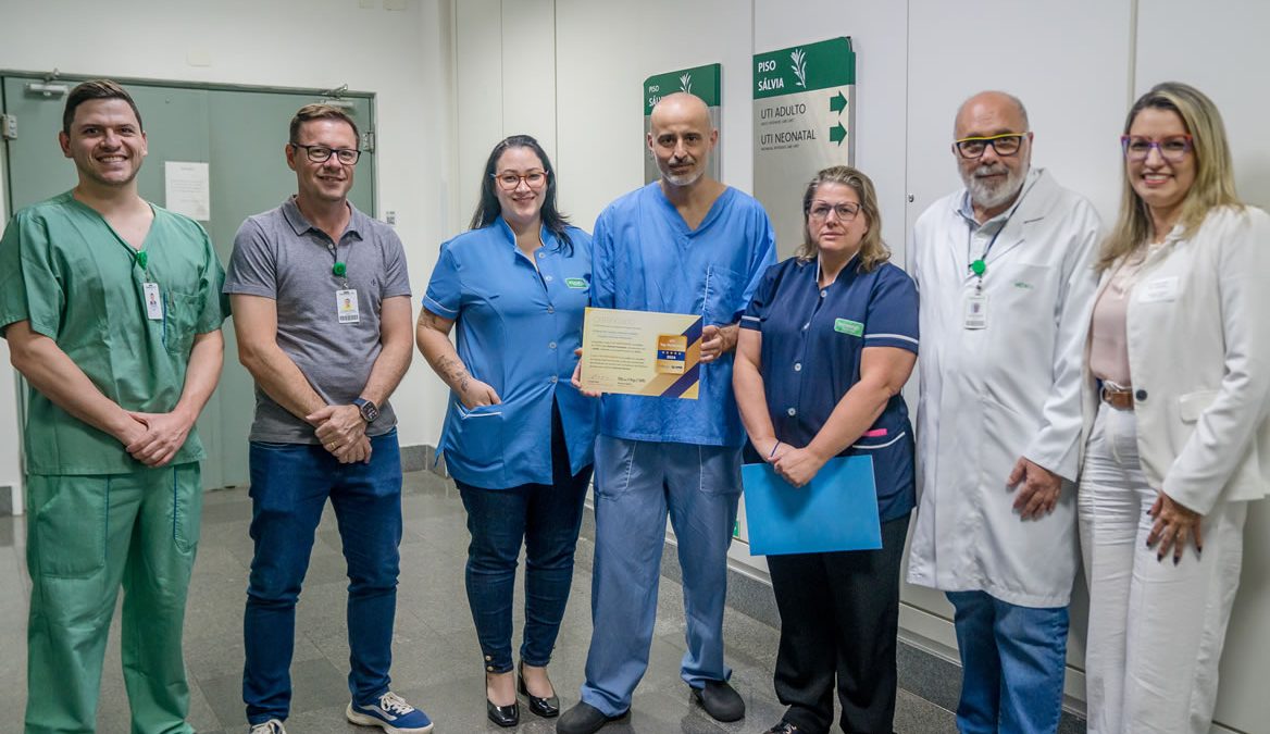 UTI_DO_HOSPITAL_UNIMED_PIRACICABA_RECEBE_SELO_TOP_PERFORMER